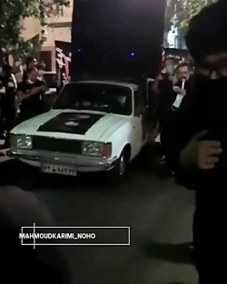 اجرای خیابانی محمود کریمی در ش...