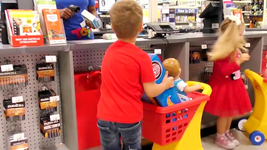 دیانا و اسباب بازی ها  خرید کر...