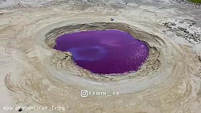 پوستر بزرگ