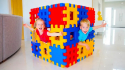 گبی و الکس : بازی با بلوک های...