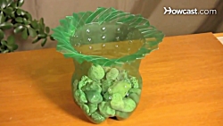 چطور با بطری نوشابه یک گلدان د...