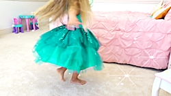 دایانا لباس ها را عوض می کند و...