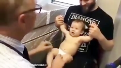 کلیپ امپول زدن به بچه351