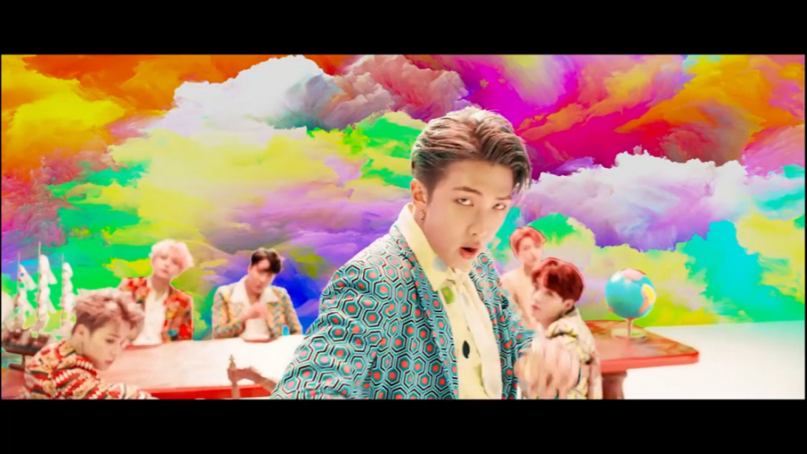 موزیک ویدیو idol از BTS - موزیک ویدیو " آیدل " از بی تی اس کاشت ابرو