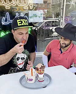 شیرموز هیولایی داره اینجا