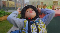 ولاد و نیکیتا-ماین سواری در زی...