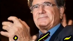 کلیپ زیبا از استاد شجریان  آمد...