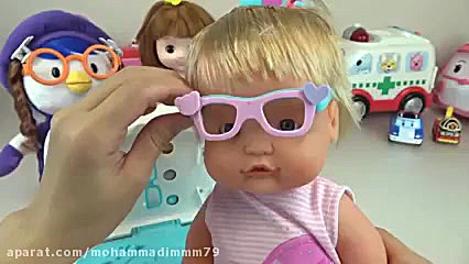 برنامه کودک دخترانه عروسک کوچولو و نی نی_معاینه چشم پزشکی. لیزر مو