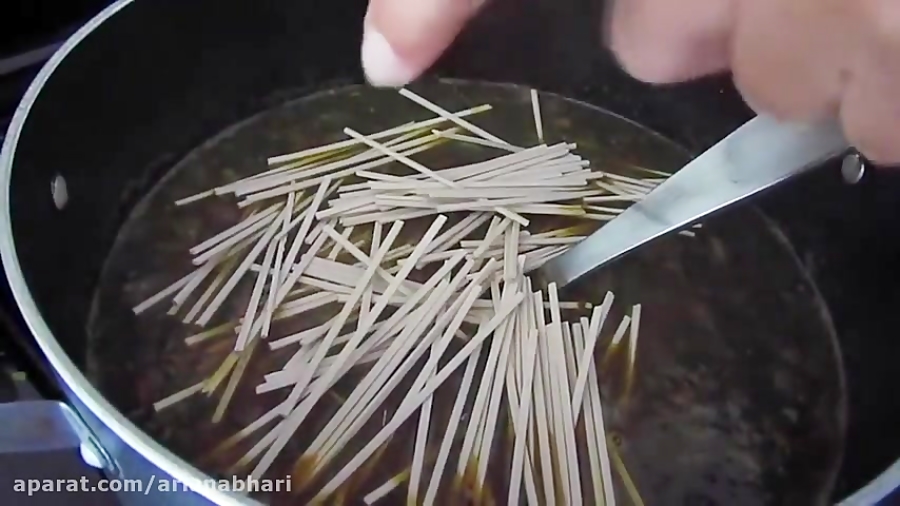 طرز تهیه آش رشته