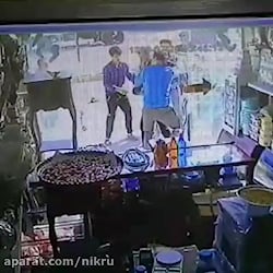 نمونه ای از شرارت مهرداد سپهری...