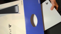 آنباکسینگ PS5