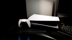 بررسی تخصصی پلی استیشن 5 سونی...