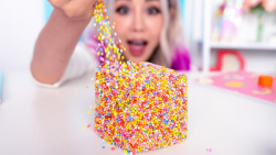 بازی با اسلایمهای مختلف