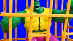 وسایل بازی جالب هالک