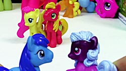 عروسک پونی کوچولو