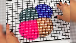 بریدن اسکویشی و بازی با اسلایم