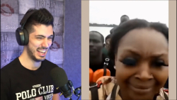 چیکار دارن میکنن!؟ ... EMBARRA...