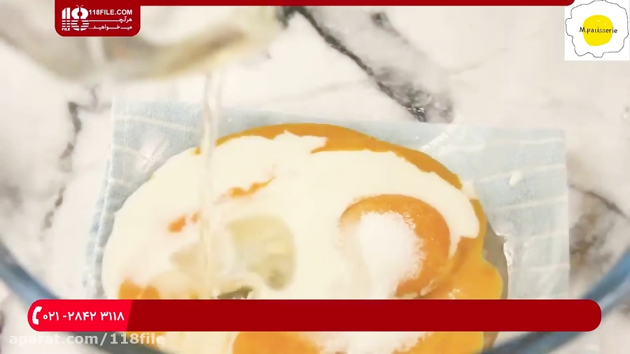 آموزش شیرینی پزی | آشپزی | شیرینی خانگی | پخت کیک (چیز کیک شکلاتی با آلبالو)