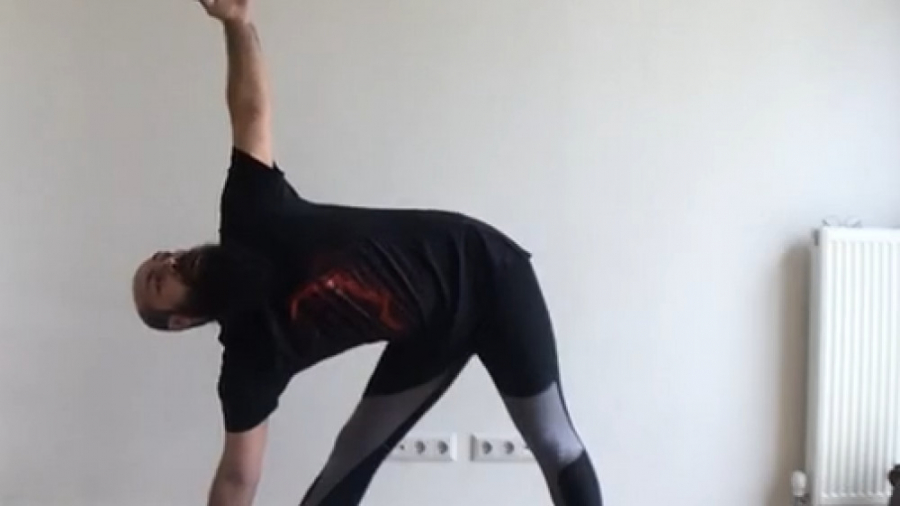 یوگا با پویا جلسه 10