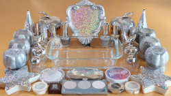 اسلایم اکلیلی و لوازم میکاپ  ت...