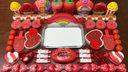 لوازم میکاپ و اسلایم   تم قرمز