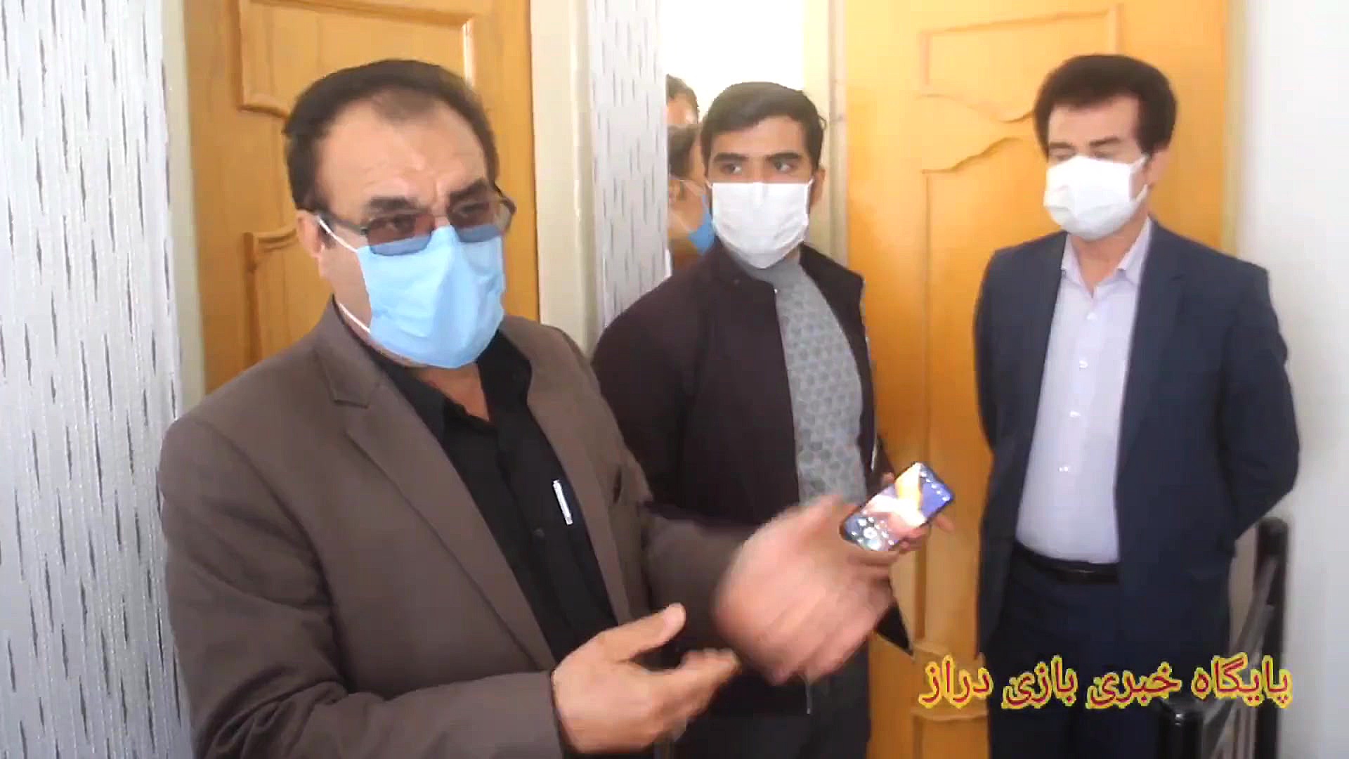 بازدید میدانی فرماندار جهت شناسایی مراکز قرنطینه غیرخانگی برای بیماران سرپایی کر ترمیم ونیر