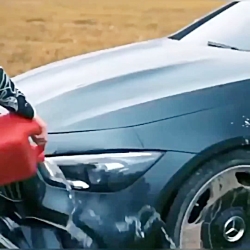 اتیش زدن مرسدس بنز