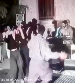 فیلم قدیمی از رقص مارمولک های...