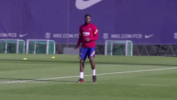 ساموئل اومتیتی  بالاخره به زمی...