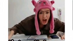 درس خوندن ایرانی  خخخخخ  پریسا...