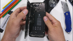 تست مقاومت آیفون 12 پرو مکس (A...