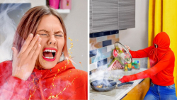 موقعیت‌ها و لحظه‌های خنده‌داری...