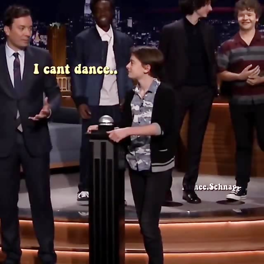 دنس نوا اشنپ/Noah schnapp