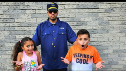 هایدی و زیدان با پدر بازی می ک...