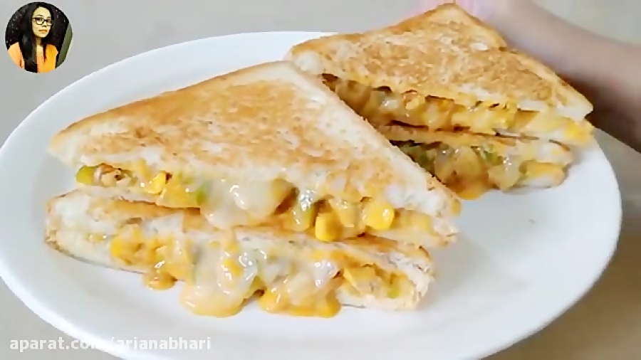 طرز تهیه ساندویچ مرغ در خانه