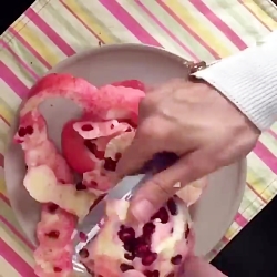 تزئین انار به شکل حرفه ای برای...