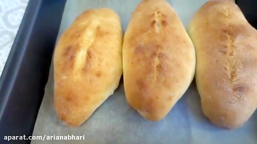 طرز تهیه نان ساندویچی نرم و ساده