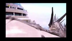 مشاهده رد پای تمساح در دریاچه...