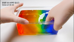 اسلایم رنگین کمانی