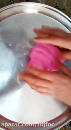 بازی اسلایم یکی از دوستام