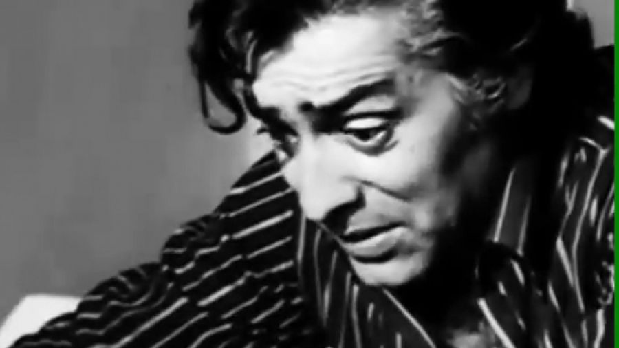 قصه گویی سلطان فردین برای فرزند خود در یک فیلم قدیمی زمان59ثانیه