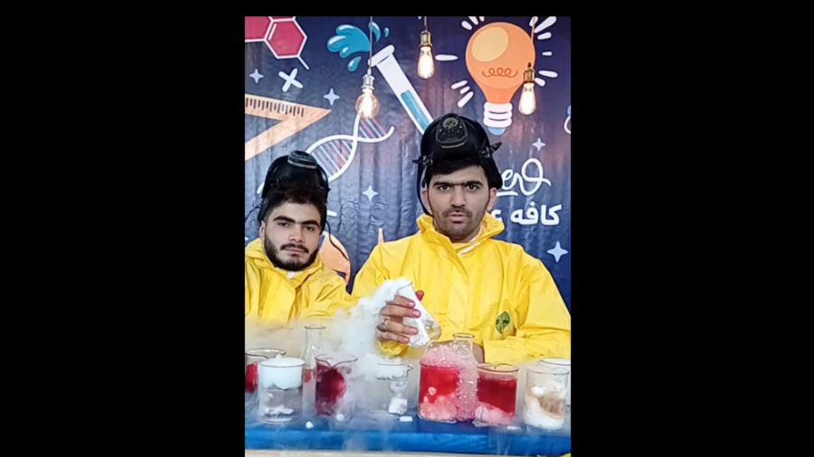 محمد امین مومنی در نقش هایزنبر...