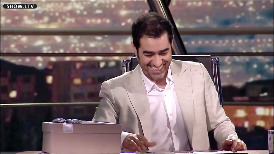 اولین تیزر رسمی برنامه"همرفیق"با اجرای شهاب حسینی زمان311ثانیه