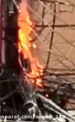 کلیپ حوادث / اتصالی برق و انفج...