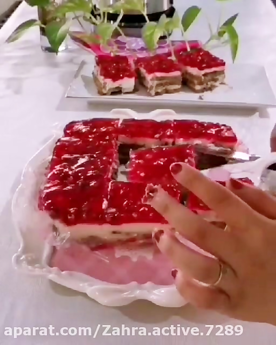 طرز تهیه شیرینی یخچالی انار