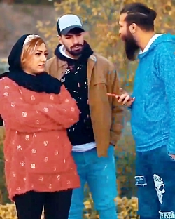 خنده دار و تیک تاکی