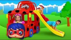 ساشا تبدیل به لباس ابرقهرمان م...