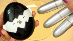 مجموعه لوازم میکاپ و اکلیل در...