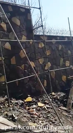 اجرای سنگ مالون در دیوار های ب...