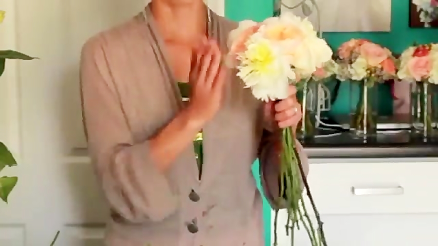 دسته گلی برای عروس